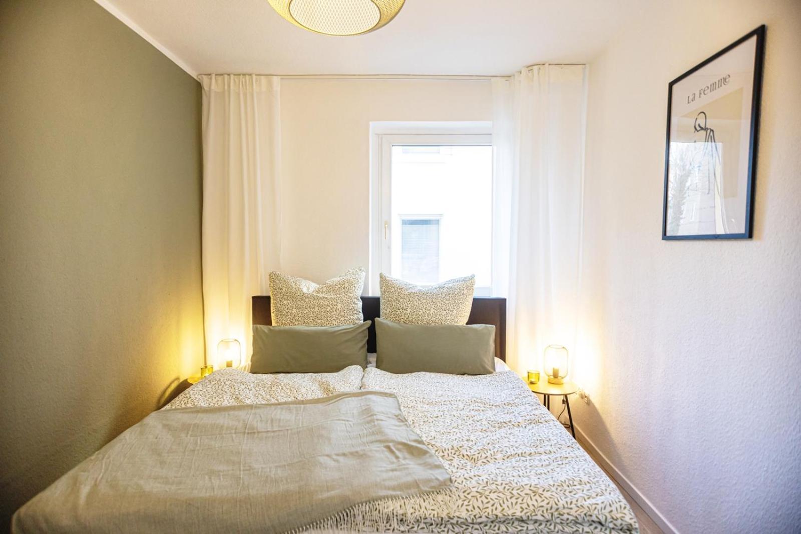 Blossfeld-Apartments Geraeumige Stadtoase Mitten Im Zentrum Mit 3 Schlafzimmern, Gratis Parkplatz, W-Lan, Netflix Ена Экстерьер фото